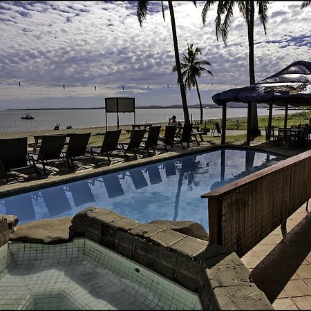Travellers Beach Resort Nadi Extérieur photo