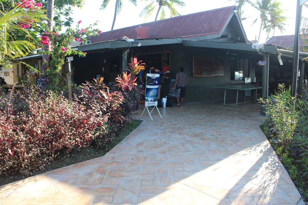 Travellers Beach Resort Nadi Extérieur photo